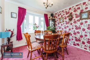 Dining Room- click for photo gallery